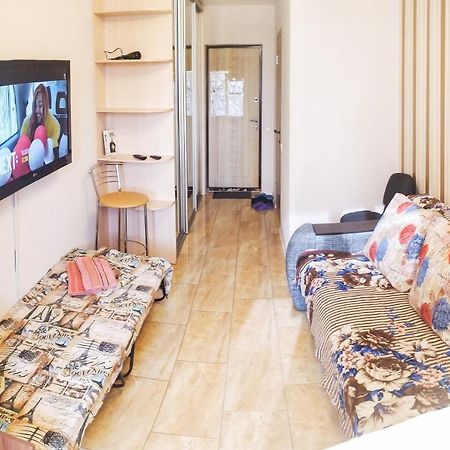 Akvareli Appartment 3 Persons 0178 คาร์คิฟ ภายนอก รูปภาพ
